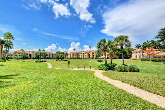 Foto del edificio - 157 Yacht Club Way
