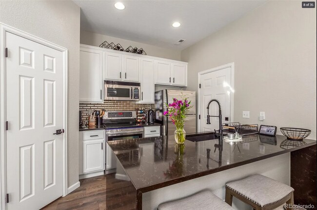 Building Photo - 6703 S Winnipeg Cir