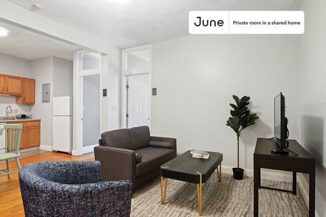 Foto del edificio - Room in Shared 4 bed/1 bath home