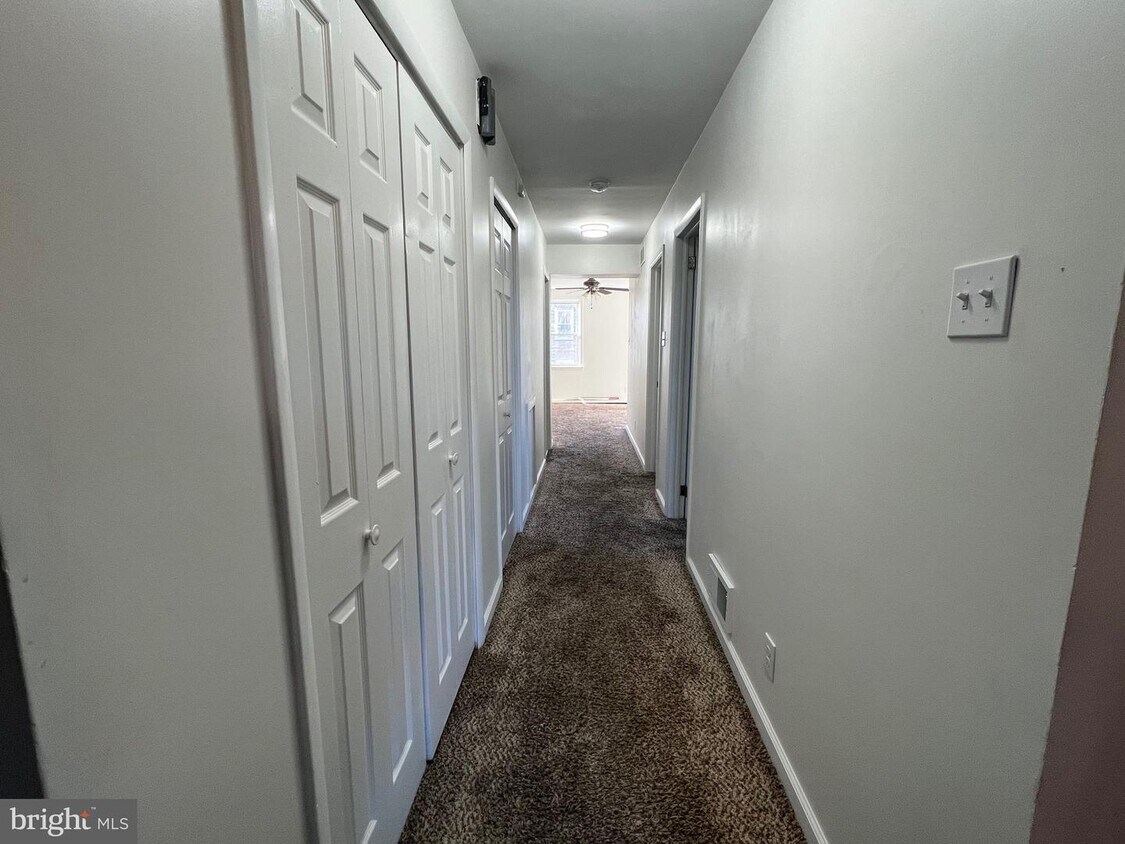 3417 W Westmoreland St Unit 3, Philadelphia, PA 19129 Room for Rent