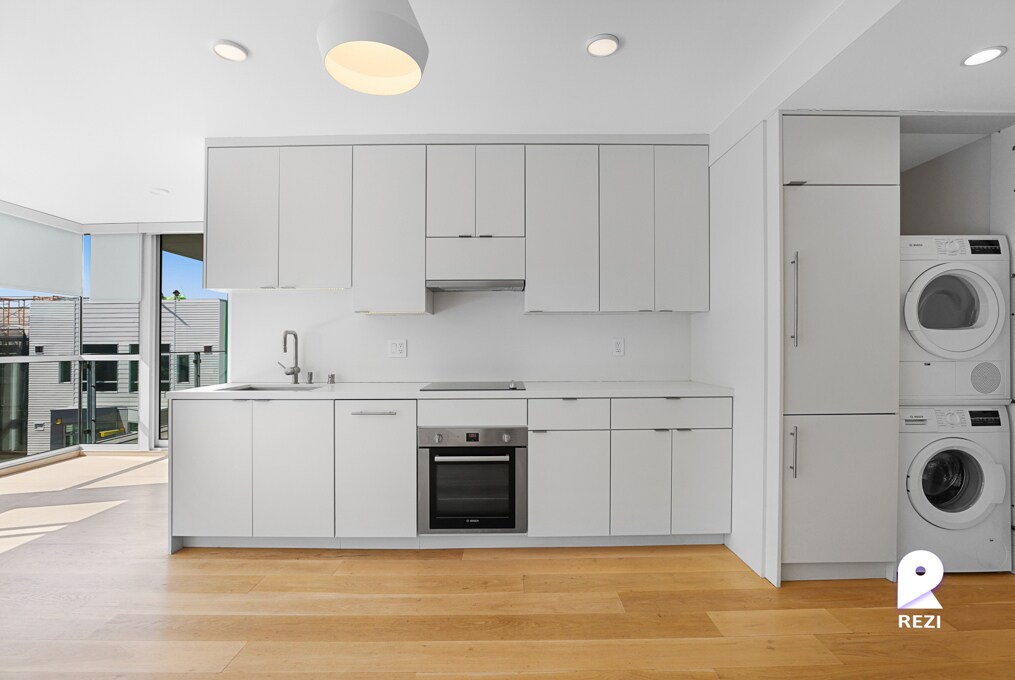 Foto principal - 570 Jessie St