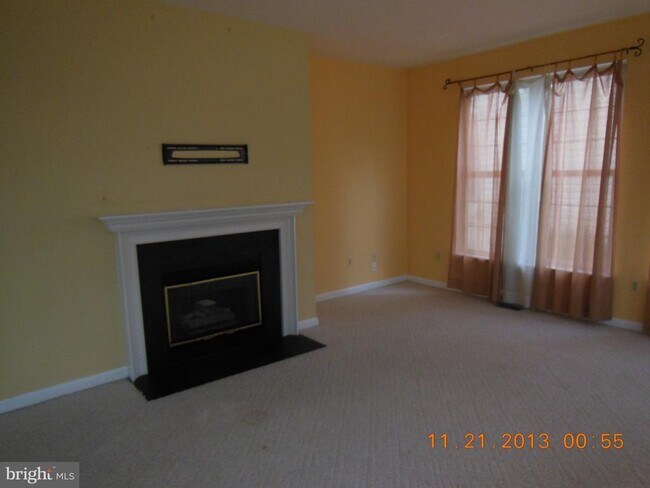 Foto del edificio - 11151 Yellow Leaf Way