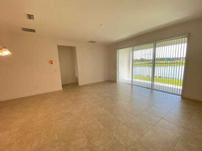 Foto del edificio - Hanover Lakes-4957 Olivia Court St. Cloud,...