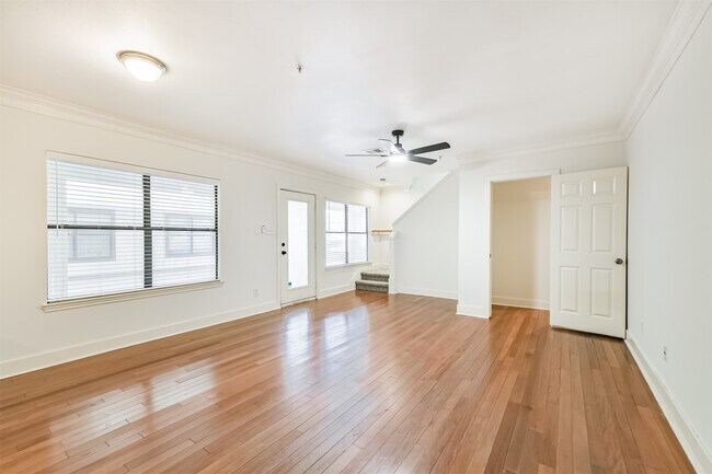 Foto del edificio - 1342 Rutland St