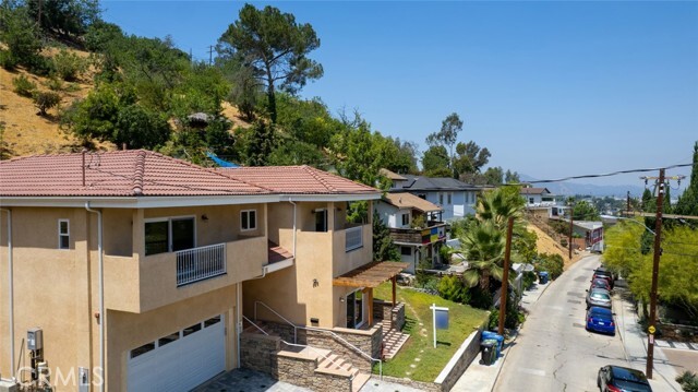 Building Photo - 1630 Bridgeport Dr