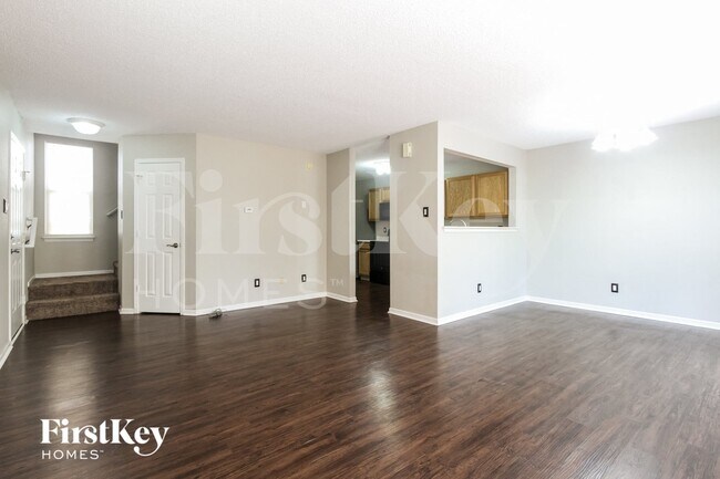 Building Photo - 2733 Redland Ln
