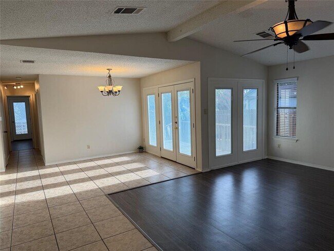 Foto del edificio - 4519 Keota Dr