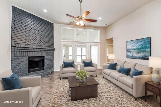 Foto del edificio - 7410 Aberdeen Dr