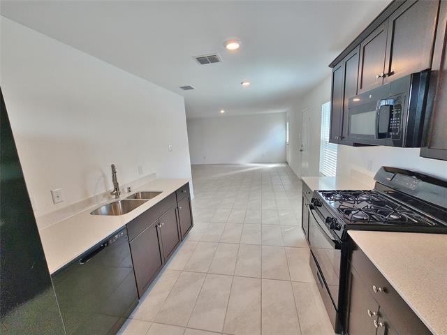 Building Photo - 5774 Morvich Dr