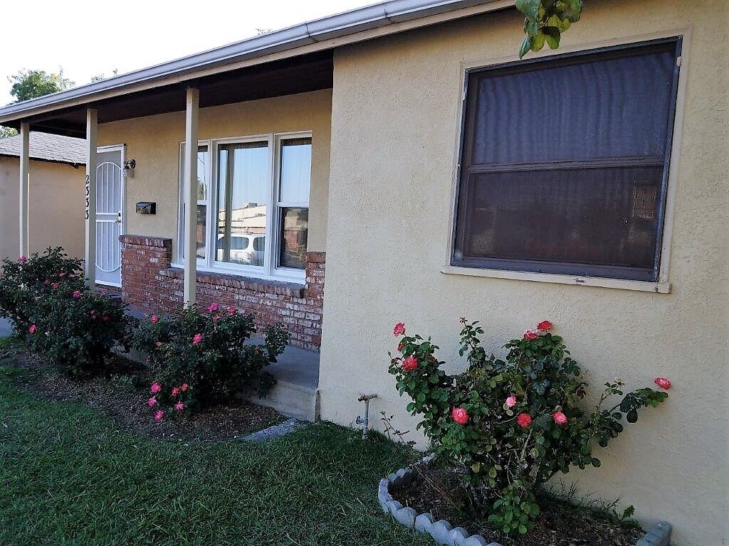 Photo - 2333 Howe Ave (Sacramento, CA)