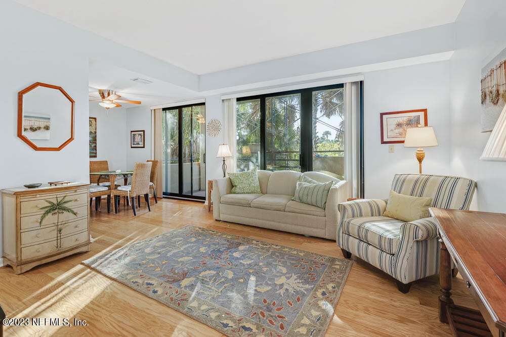 Foto principal - 741 Spinnakers Reach Dr