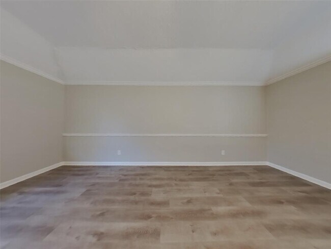 Building Photo - 17526 Jolly Boat Dr