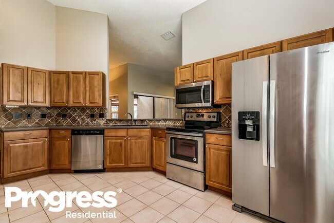 Building Photo - 5803 Taywood Dr