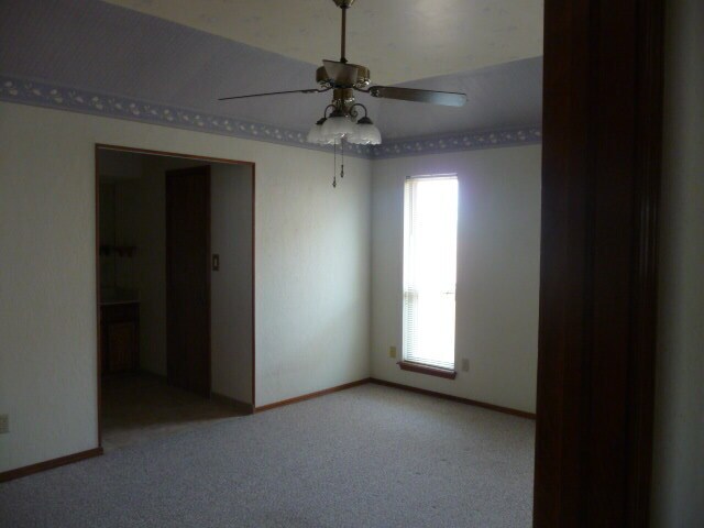 Building Photo - 3923 SW Wolf St