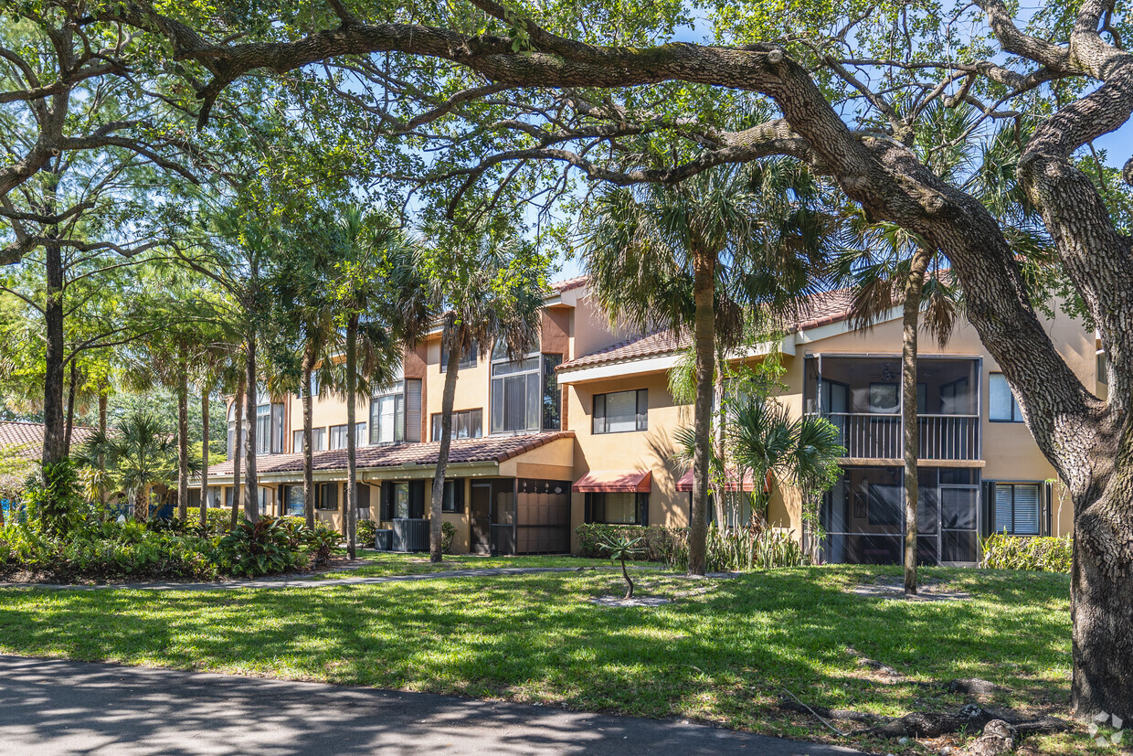 Building Photo - Celebration Point Condominiums