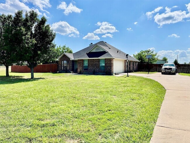 Foto del edificio - 274 Heather Ln