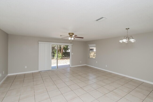 Foto del edificio - 1512 Eagle Ave NW