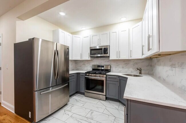 Foto del edificio - 23 Randolph Ave