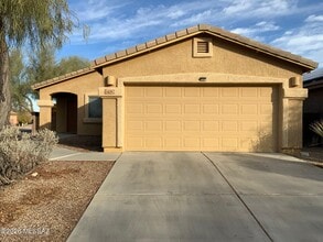 Building Photo - 4087 E Lushfield Dr