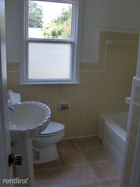 Foto del edificio - 19920 Washtenaw St