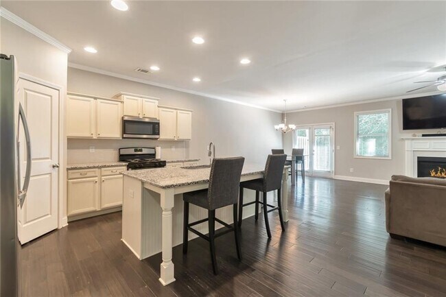 Foto del edificio - 299 Braemore Mill Dr