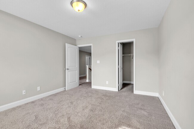 Foto del edificio - 6710 Padgett Hill Ln