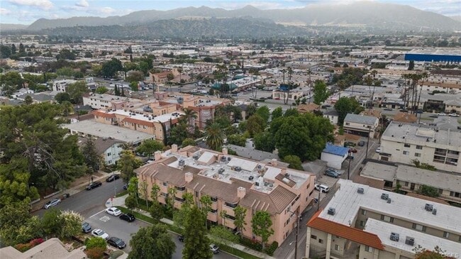 Building Photo - 435 East Valencia Avenue, Burbank, CA 9150...