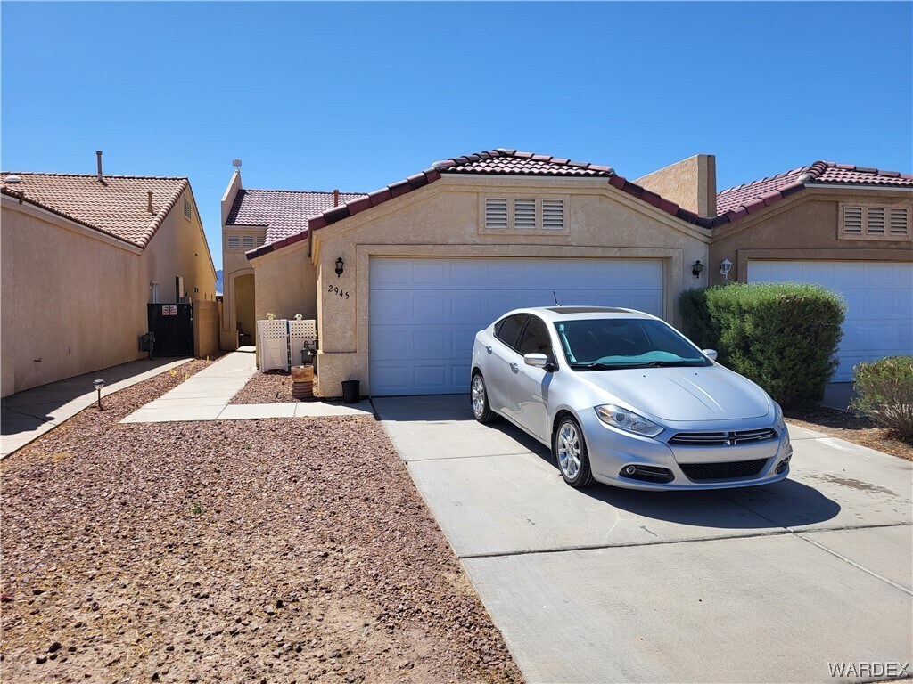 2945 Country Club Dr, Bullhead City, AZ 86442 Condo for Rent in