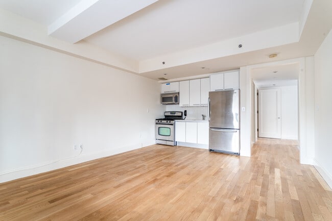 Foto del edificio - 110 Central Park S