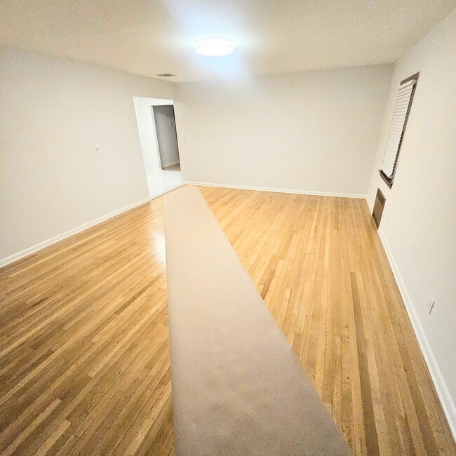 DINING ROOM - 109 Rockwell St