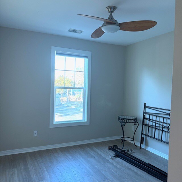 Foto del edificio - Daniels Landing Condos