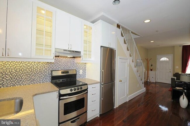 Renovated Stainless Steel Kitchen - 1208 1/2 Wylie St NE