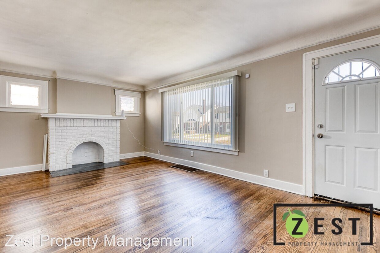 Primary Photo - 3 br, 1 bath House - 4185 Buckingham Ave