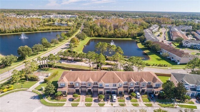 Foto del edificio - 833 Park Grove Ct