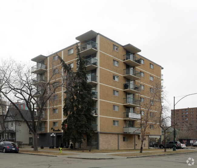 Photo du bâtiment - Cavalier Apartments
