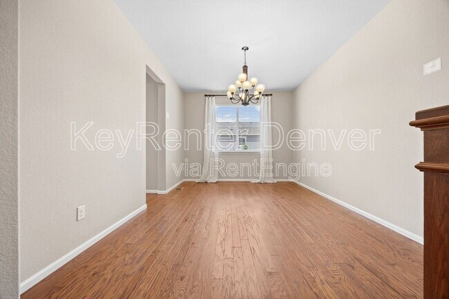 Foto del edificio - 6420 Agave Ave