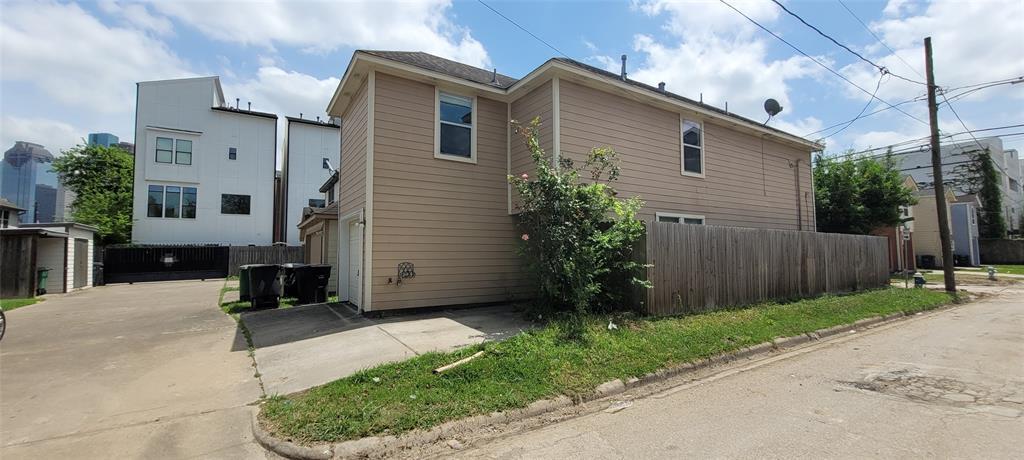 Foto principal - 1426 Ruthven St