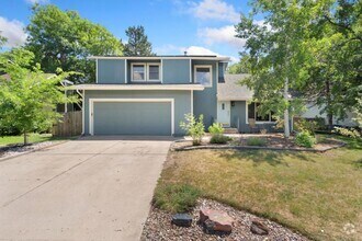 Building Photo - 2718 Granada Hills Dr