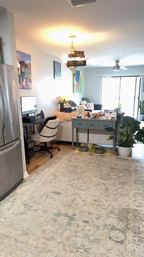 Building Photo - Fiddler's Cove Condo with Pool View- Walk to the Beach!