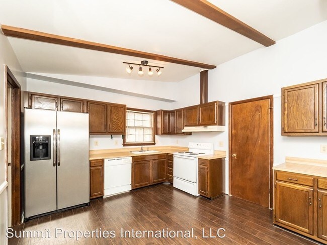 Building Photo - 3 br, 2 bath House - 1300 Rock Point Rd