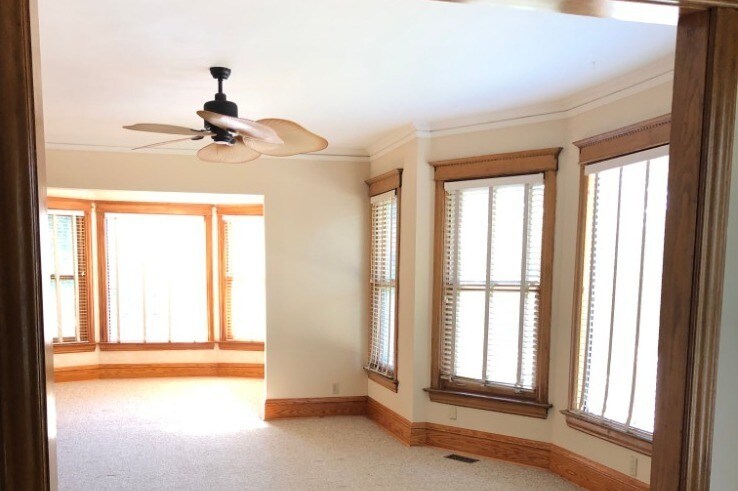 Sunlight everywhere - 24 Woodside Rd