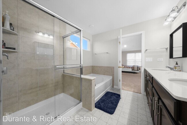 Building Photo - 4 br, 3 bath House - 2964 Lancelot Ln