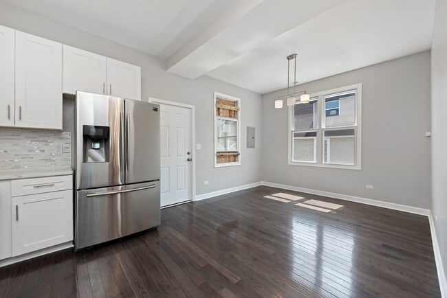 Foto del edificio - 1733 N Artesian Ave