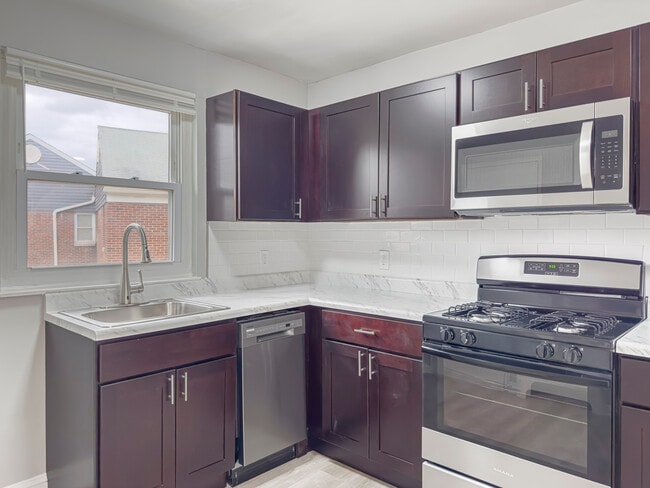 Building Photo - Haddon Crossing Apartment Homes