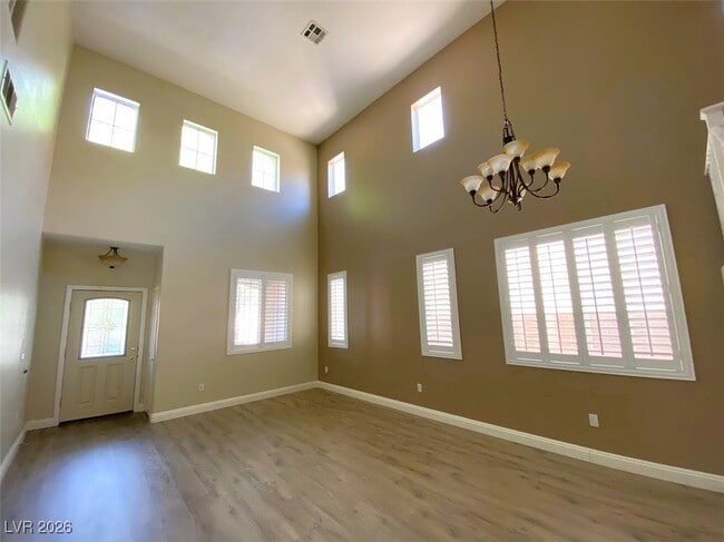 Building Photo - 10863 Vista Marbella Ave