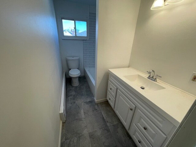 Foto del edificio - 674 Allwood Rd