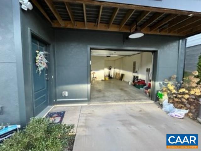 Foto del edificio - 318 Huntley Ave