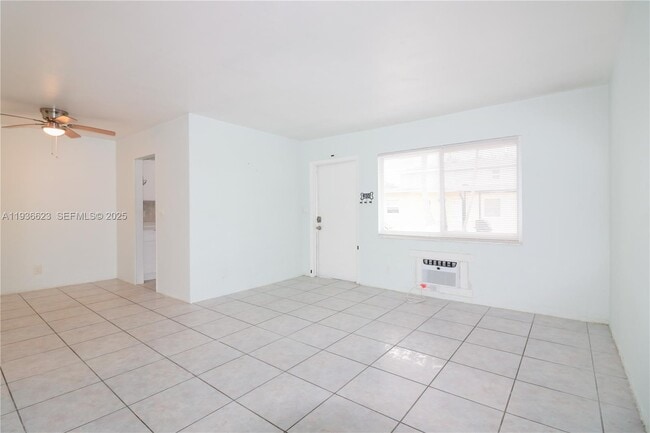 Foto del edificio - 712 NE 8th St