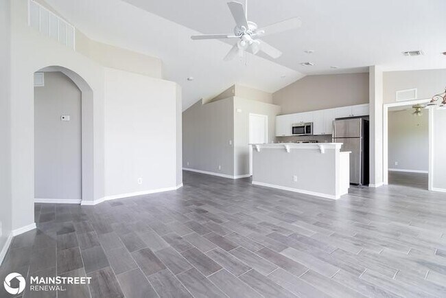 Building Photo - 3010 SW 11th Pl, Cape Coral, FL 33914