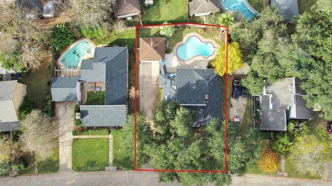 Foto del edificio - 3514 Summit Ln